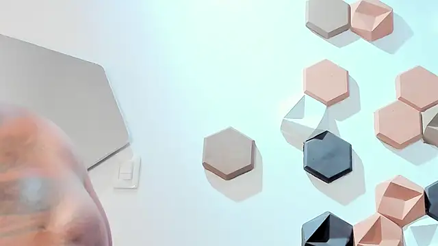 Makonneen online show from 01.29.25