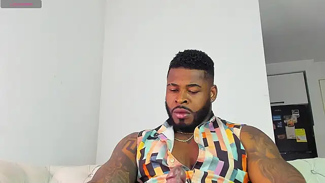 Makonneen online show from 03.02.26