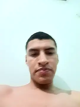 Snapshot of Rogersmit2 chatting on 09.27.25 Rogersmit2 online show from 09.27.25