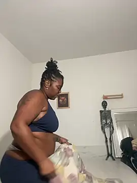 Snapshot of Goddess_Nafeesha chatting on 11.06.25 Goddess Nafeesha online show from 11.06.25