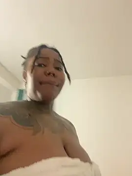 Goddess Nafeesha online show from 04.26.26