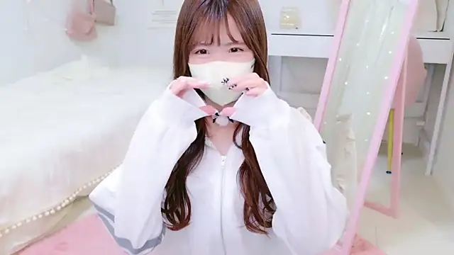 Snapshot of Sayuringo_ chatting on 03.09.25 Sayuringo online show from 03.09.25