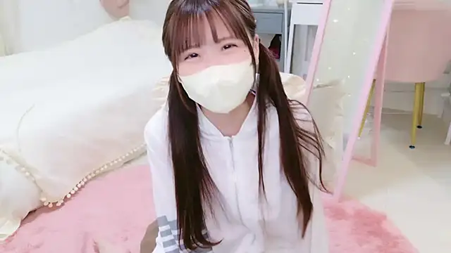 Snapshot of Sayuringo_ chatting on 03.22.25 Sayuringo online show from 03.22.25