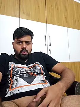 Hornie small Dick01 online show from 01.02.25