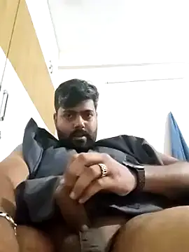 Hornie small Dick01 online show from 01.09.25