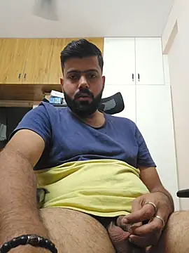 Hornie small Dick01 online show from 02.20.26