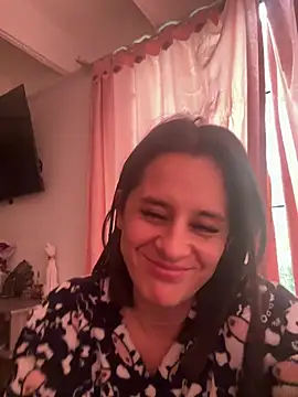 Snapshot of Alice_milf_ chatting on 07.10.26 Alice milf online show from 07.10.26