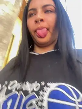  luna torres online show from 02.28.26