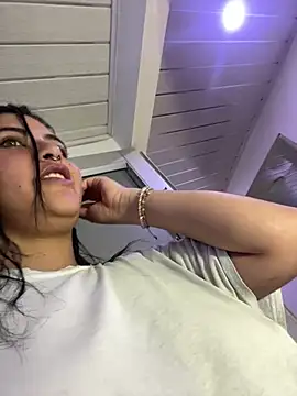  luna torres online show from 03.05.26