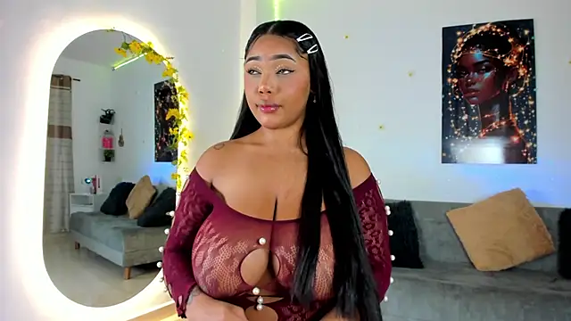 Snapshot of chantall_smith chatting on 10.16.25 chantall smith online show from 10.16.25