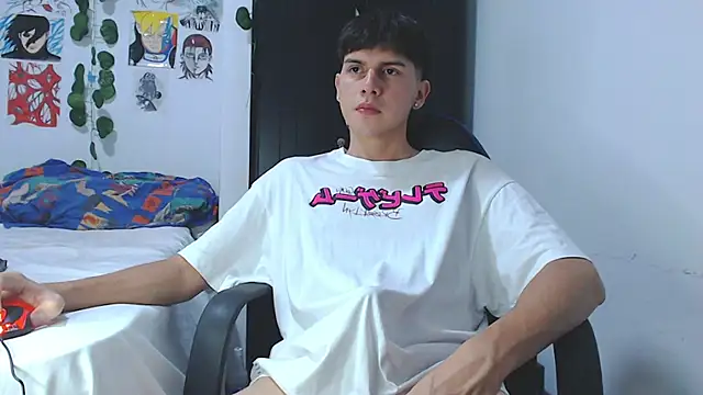 Snapshot of SonSett chatting on 02.21.25 SonSett online show from 02.21.25