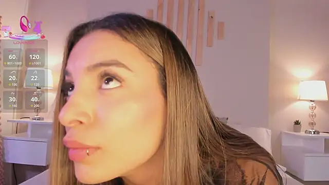 VictoriaNoah  online show from 09.16.25