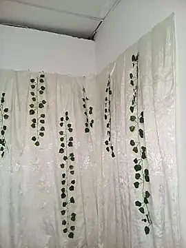 AbbyTomson online show from 02.12.25