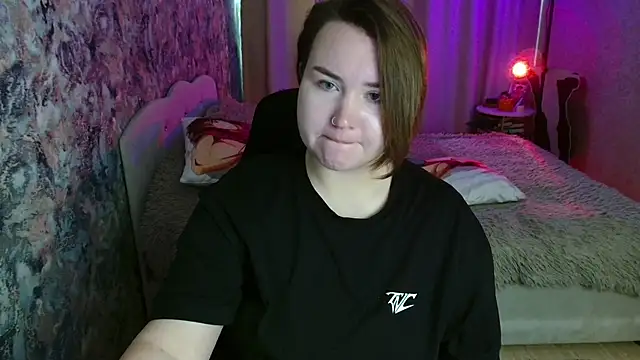 Snapshot of Jenny_Fox chatting on 02.08.26 Jenny Fox online show from 02.08.26