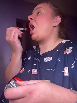 lairarose online show from 10.29.25