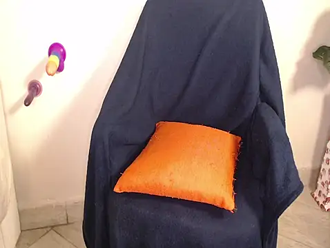 Snapshot of Mamii_water chatting on 03.07.25 Mamii water online show from 03.07.25