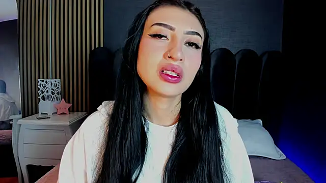 Nicolette ks  online show from 03.26.26