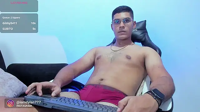 Iamdylan777 online show from 02.02.25