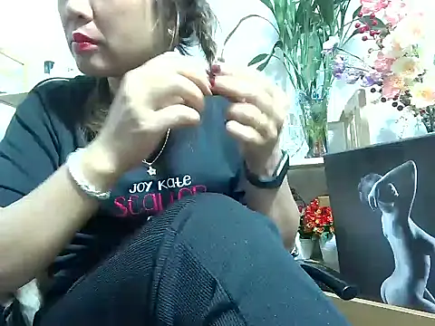 Snapshot of Jerry-Lan chatting on 03.23.25 Jerry-Lan online show from 03.23.25