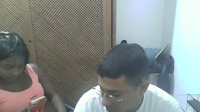 Snapshot of Casaloculttoo chatting on 10.16.25 Casaloculttoo online show from 10.16.25