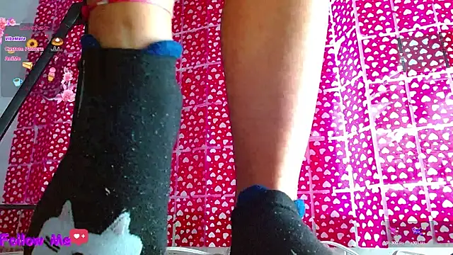 Snapshot of scarlleth_ chatting on 02.24.25 scarlleth online show from 02.24.25