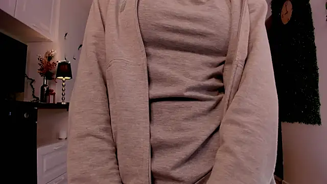 BettyBrowni online show from 02.18.25