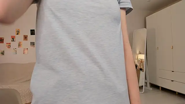 BettyBrowni online show from 03.13.25