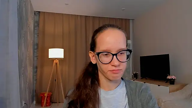 BettyBrowni online show from 09.21.25