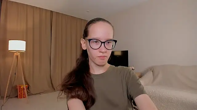 BettyBrowni online show from 10.08.25