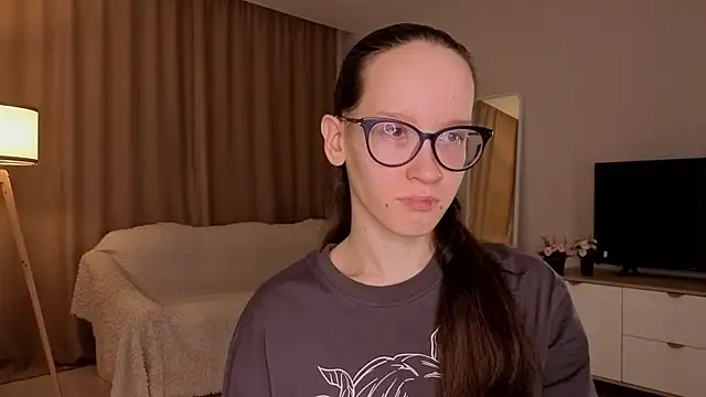 BettyBrowni online show from 04.11.26