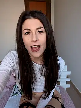 Snapshot of Aisha_Moretti chatting on 02.22.26 Aisha Moretti online show from 02.22.26