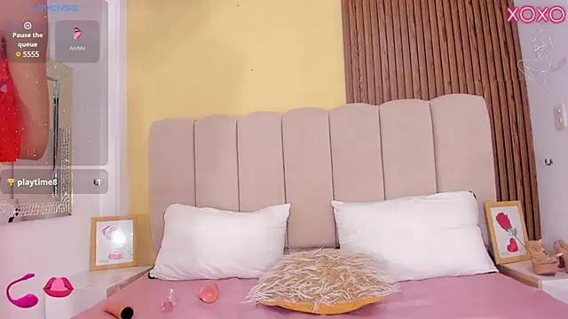 Snapshot of EmmyCruzZ chatting on 02.07.25 EmmyCruzZ online show from 02.07.25