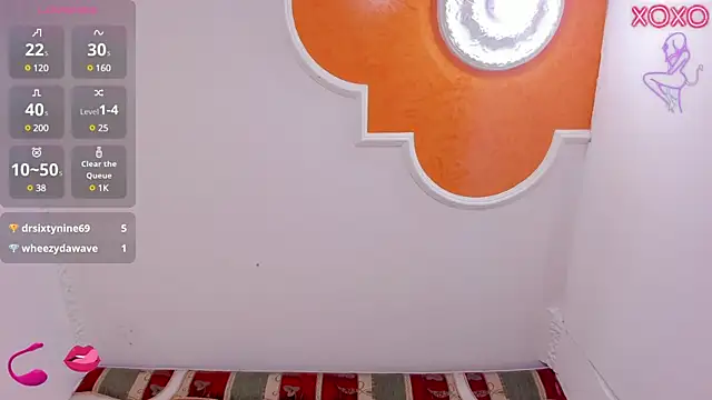 Snapshot of EmmyCruzZ chatting on 02.21.25 EmmyCruzZ online show from 02.21.25