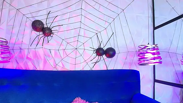 sarah banks1 online show from 12.15.25