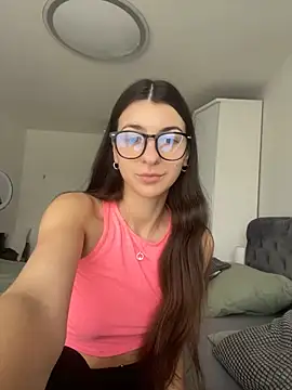 Snapshot of Wildberry_ chatting on 02.28.25 Wildberry online show from 02.28.25