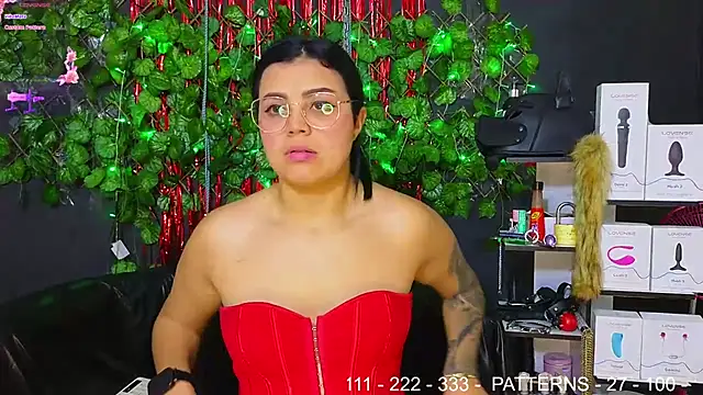 Snapshot of Sweett_Mollyy chatting on 02.08.26 Sweett Mollyy online show from 02.08.26