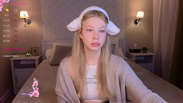 Sarra Cooper online show from 12.09.24