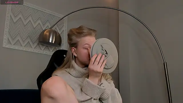 Sarra Cooper online show from 02.28.25