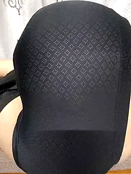 Haralushiaaa online show from 10.16.25