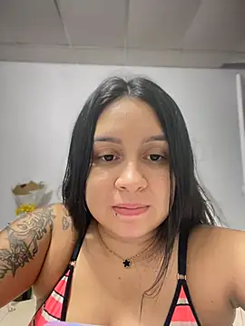 Pretty Isadora online show from 03.01.25