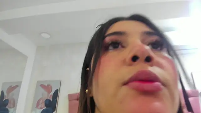 ThyaraJhons online show from 04.07.26