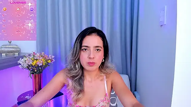 Lucyortiz  online show from 02.03.25