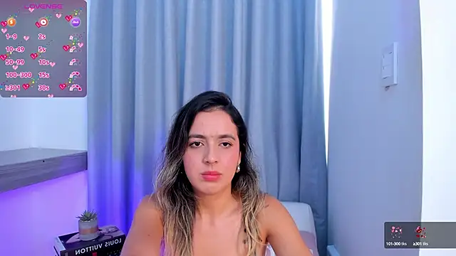 Lucyortiz  online show from 03.18.25