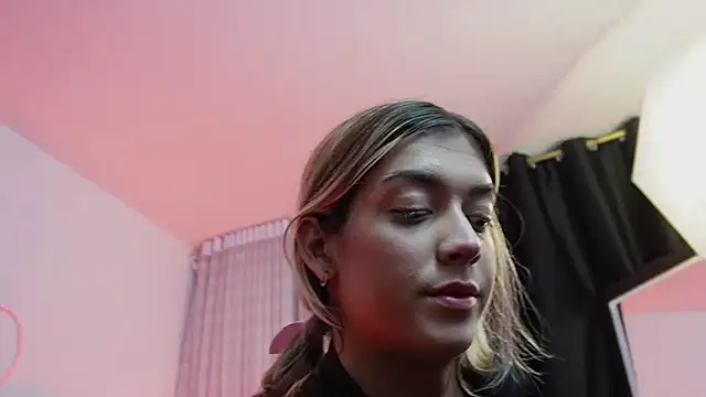 tay ler3 online show from 02.18.25