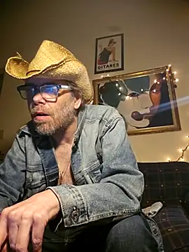 Snapshot of Geaux_Again chatting on 03.03.25 Geaux Again online show from 03.03.25