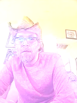 Snapshot of Geaux_Again chatting on 03.13.25 Geaux Again online show from 03.13.25