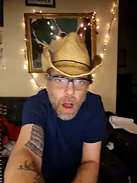 Snapshot of Geaux_Again chatting on 03.18.25 Geaux Again online show from 03.18.25