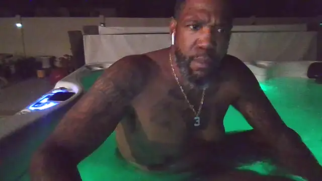 Snapshot of 3prettyboy3 chatting on 11.09.25 3prettyboy3 online show from 11.09.25