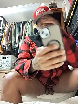 Snapshot of 3prettyboy3 chatting on 11.14.25 3prettyboy3 online show from 11.14.25