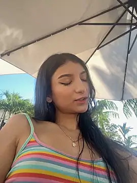 Snapshot of loly-yandere chatting on 01.18.25 loly-yandere online show from 01.18.25